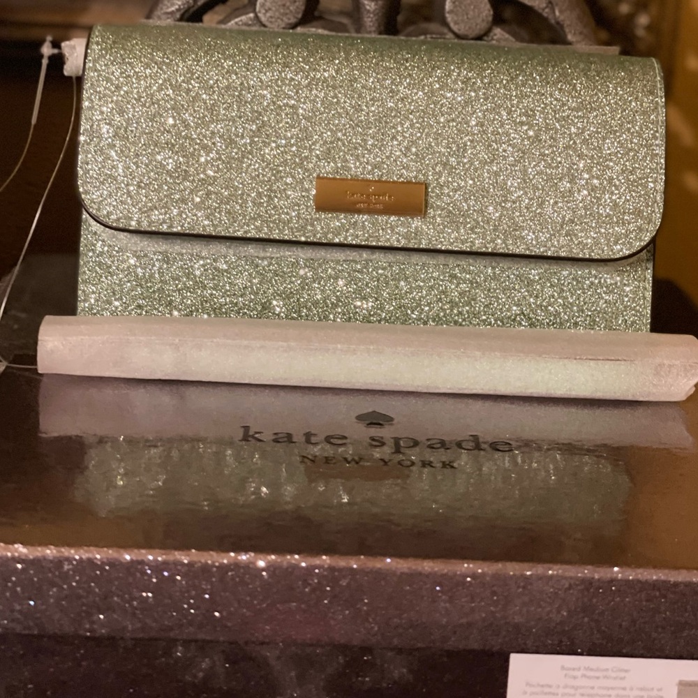 KATE SPADE NIB Kenzie Boxed Seawater Sparkling Green Glitter Medium Flp Wristlet - Picture 6 of 16